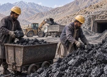 إنتاج الفحم في شمال أفغانستان يرتفع 30% مع توسع في التعدين وفرص العمل
