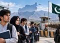 حين يدفع الطلاب الأفغان واللاجئون ثمن السياسة.. باكستان توسّع ضغوطها على الأفغان!