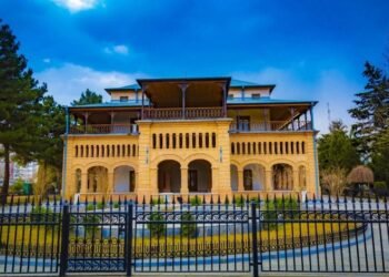 كابل تستدعي القائم بأعمال سفارة باكستان وتتهم إسلام آباد بدعم مسلحين عبر خط ديورند