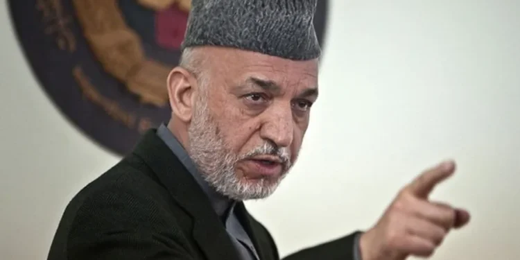 كرزاي يدين القصف الباكستاني ويدعو إلى احترام سيادة أفغانستان