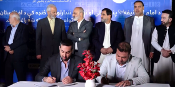 شركات أفغانية وإيرانية توقّع اتفاقيات تجارية بـ450 مليون دولار في كابل