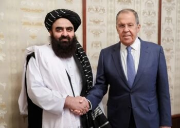  متقي ولافروف يبحثان توسيع التعاون التجاري وتعزيز التنسيق السياسي