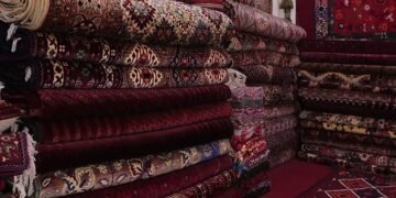  السجاد الأفغاني يستعيد وتيرة تصديره رغم إغلاق الطرق مع باكستان