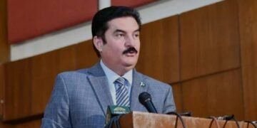 حاكم خيبر بختونخوا: قرارات الإقليم كانت تُصنع في كابل وجلال آباد بدلًا من إسلام آباد