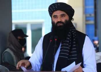 حقاني يتوعّد بمحاسبة مخالفات الشرطة مع إعلان تطبيق قانون جديد