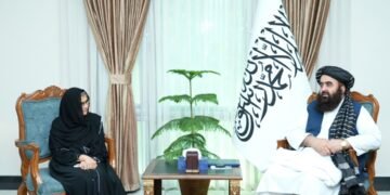 متقي ورئيسة يوناما يبحثان تعزيز المساعدات الإنسانية وفصلها عن الخلافات السياسية