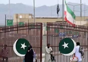 إغلاق معابر باكستان وإيران: أزمة أمنية أم صراع على مستقبل ميناء غوادر؟
