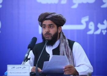 أفغانستان تعتزم إنشاء مصفاة نفط كبرى لتغطية نصف احتياجاتها من الوقود