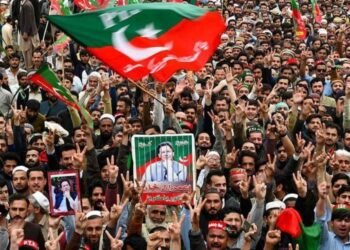 من لاكي مروت نحو إسلام آباد.. «الإنصاف» يبدأ مسيرة احتجاجية وسط إجراءات أمنية مشددة