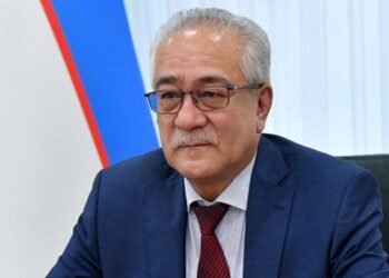 أوزبكستان تحذّر من تداعيات التوتر الأفغاني الباكستاني على مشاريع الربط الإقليمي